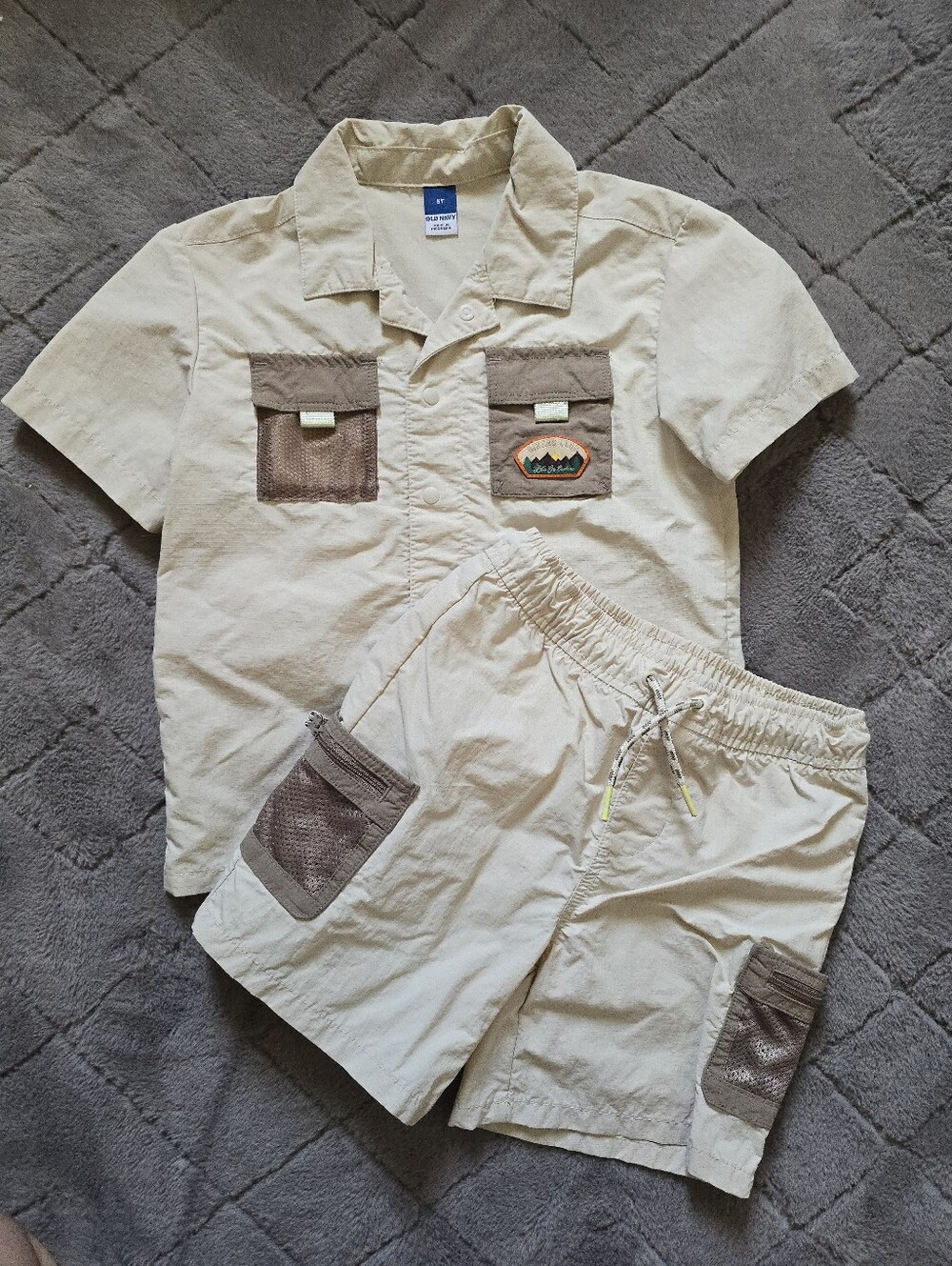 Old Navy Beige Kids Short Sleeve Shirt & Shorts Set